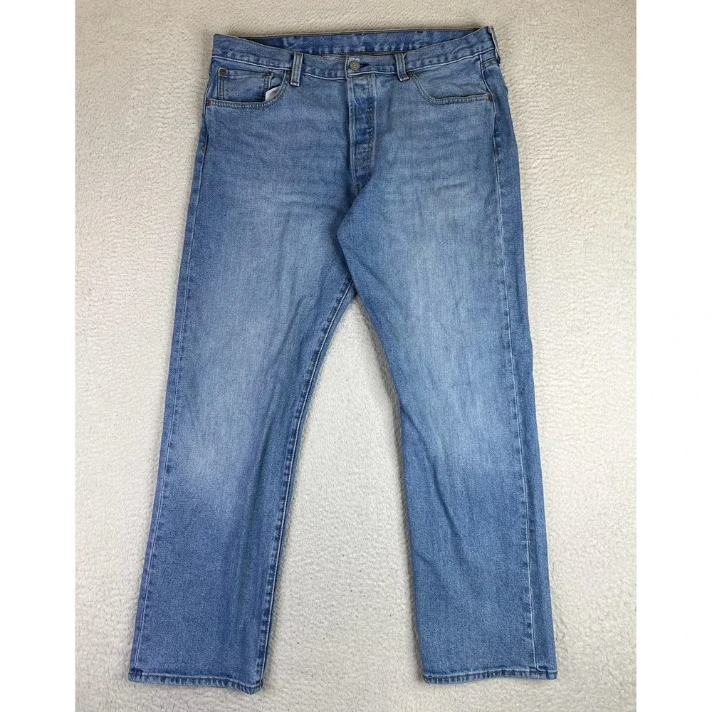 Levis 501‎ Jeans Mens 38x32 Medium Wash Blue Denim Regular Straight Button Fly